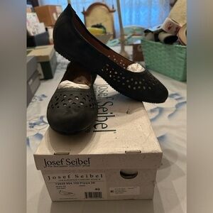 JOSEF SEIBEL BLACK LEATHER BALLET FLAT SHOES PIPPA WOMEN Size 40 euro/ 9.5 US